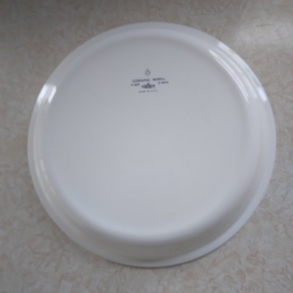 Corningware, Vintage Pie Plate, P-309, 9 Inch - Picture 3 of 4
